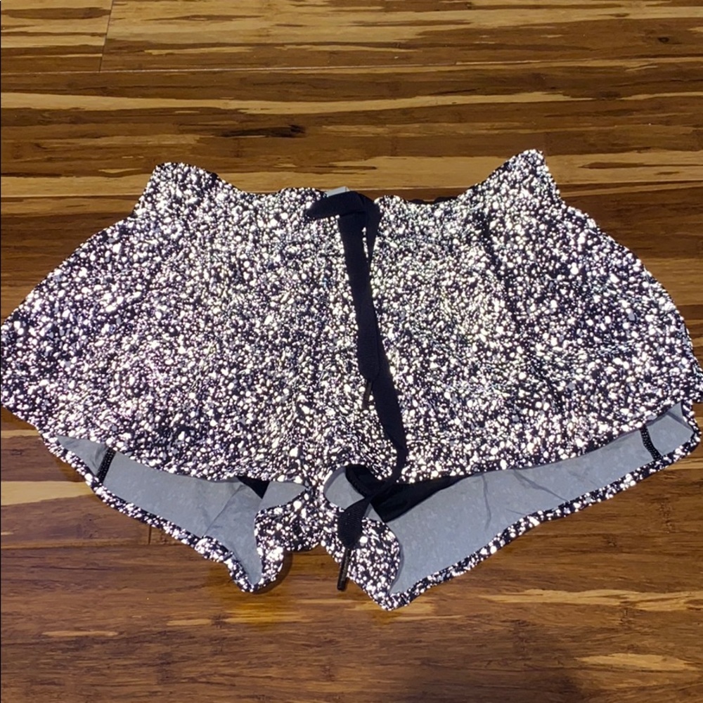 Lululemon Splatter Reflective Hotty Hots